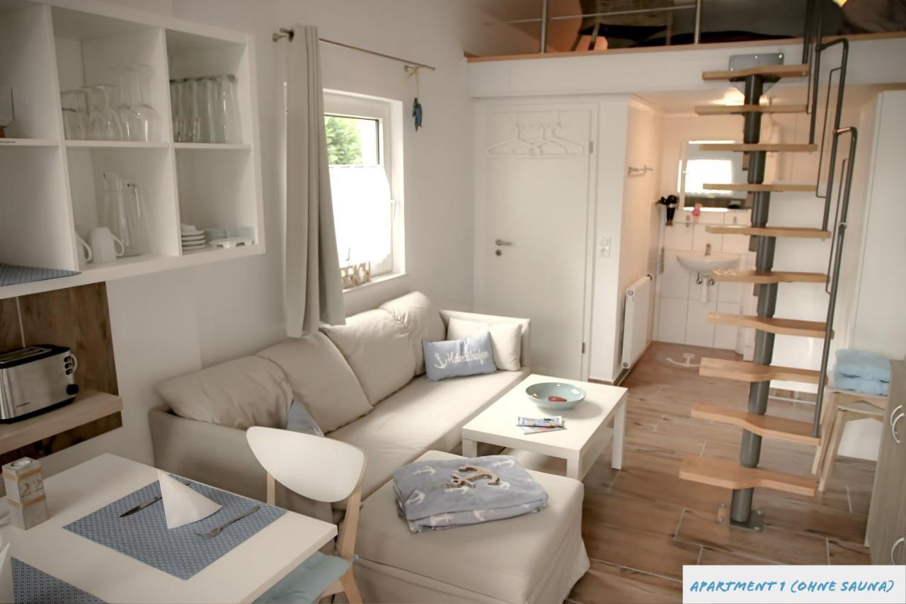 Tolles Studio Apartment In Tossens Fuer Junge Paare Exterior photo
